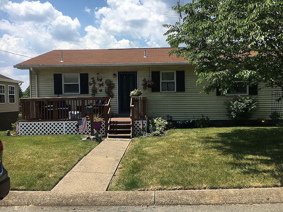 2nd image of 1102 Chaplin St