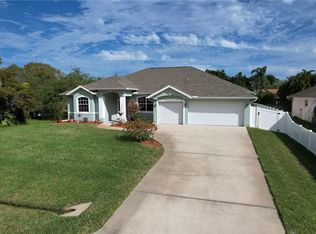 1440 Whitmore St, Sebastian, FL 32958