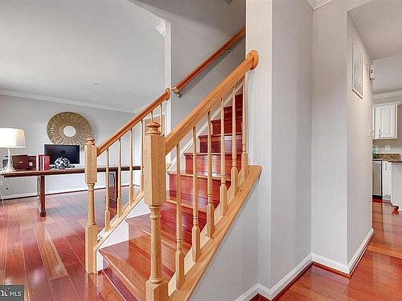 Elegant Foyer Entrance