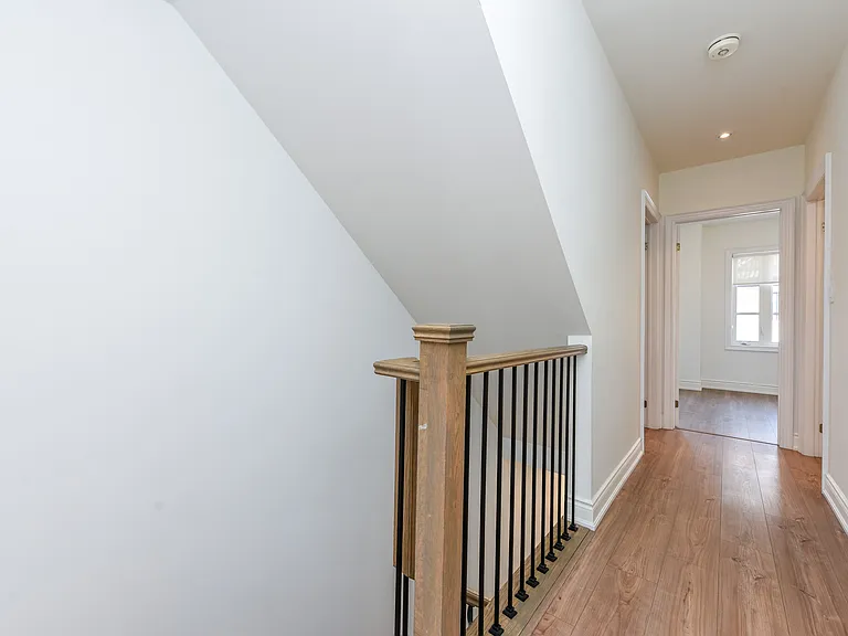 1145 Ossington Ave #D38 — Photo 31