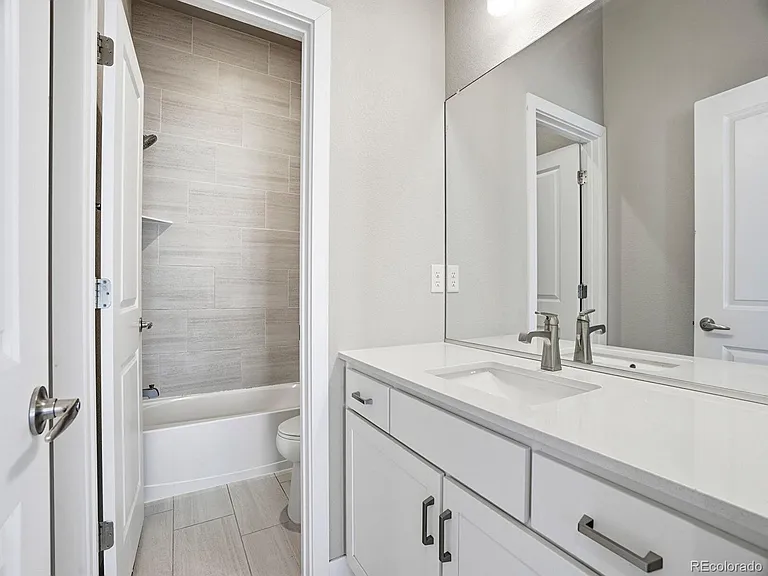 12565 Lake Terrace Ln — Photo 10