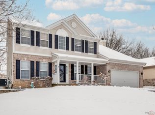 578 N Overlook Trl, Round Lake, IL 60073