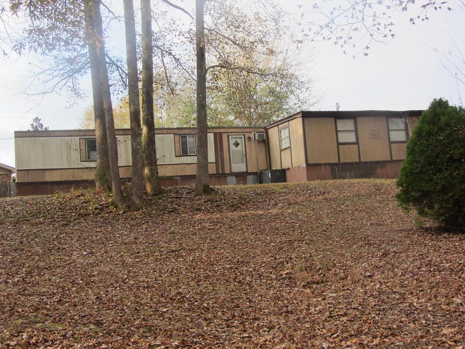 2nd image of 33 Rollingwood