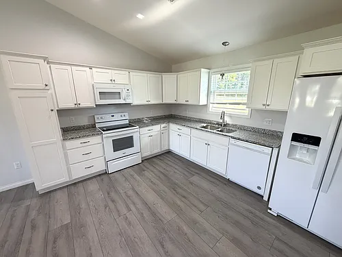 85 Timothy Dr Photo 1