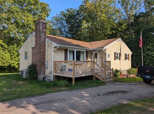 181 Oil Mill Rd, Waterford, CT 06385