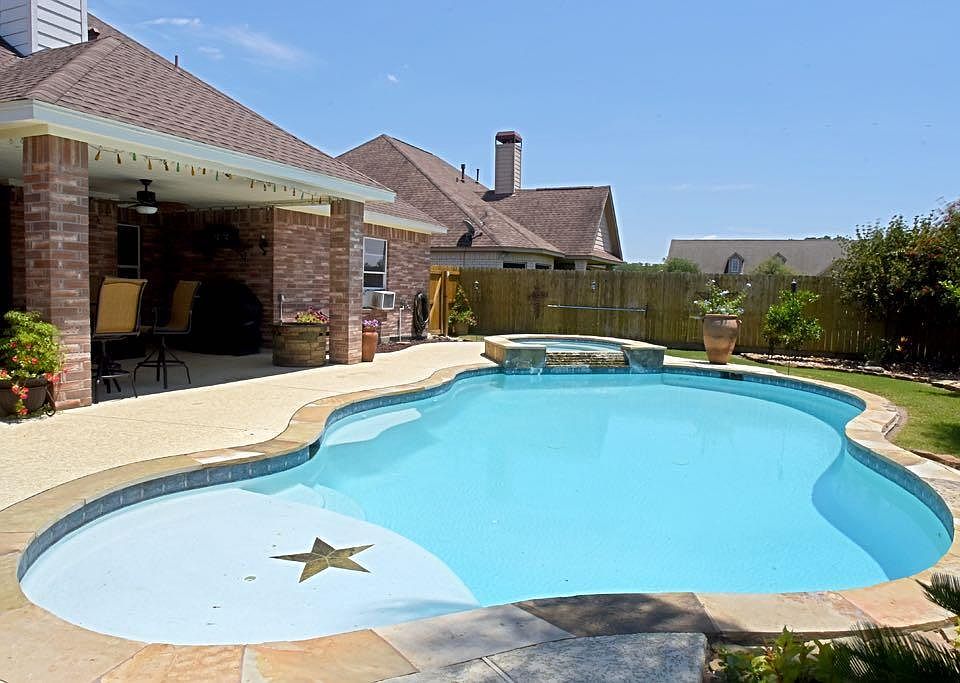 1st image of 9722 Highland Pointe Dr