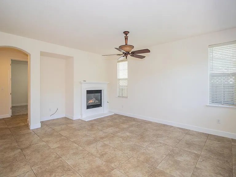 6239 Newhaven Ln — Photo 14