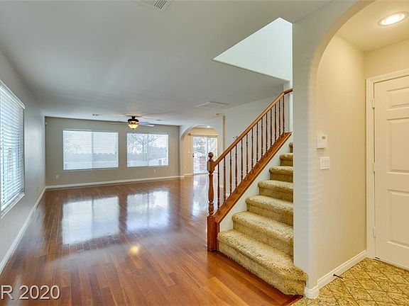 4th image of 8879 Canyon Saddle St