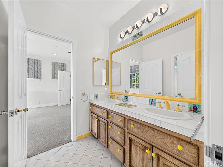 21004 Mendenhall Ct — Photo 48