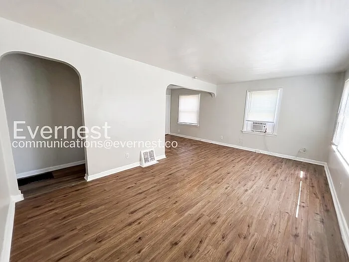 4877 Norwich Pl — Photo 6