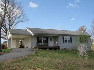 2990 Fred Bentley Rd, Granite Falls, NC 28630