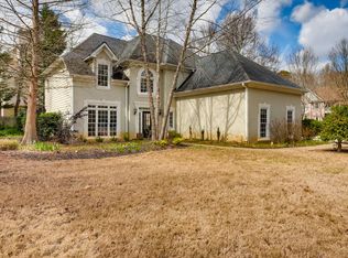 5720 Emerald Falls Way, Sugar Hill, GA 30518