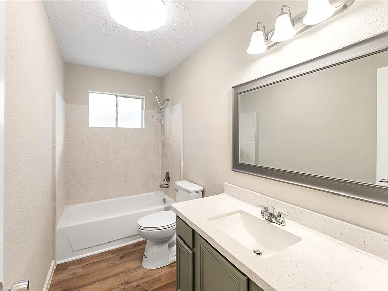 2327 Rittenmore Dr — Photo 14