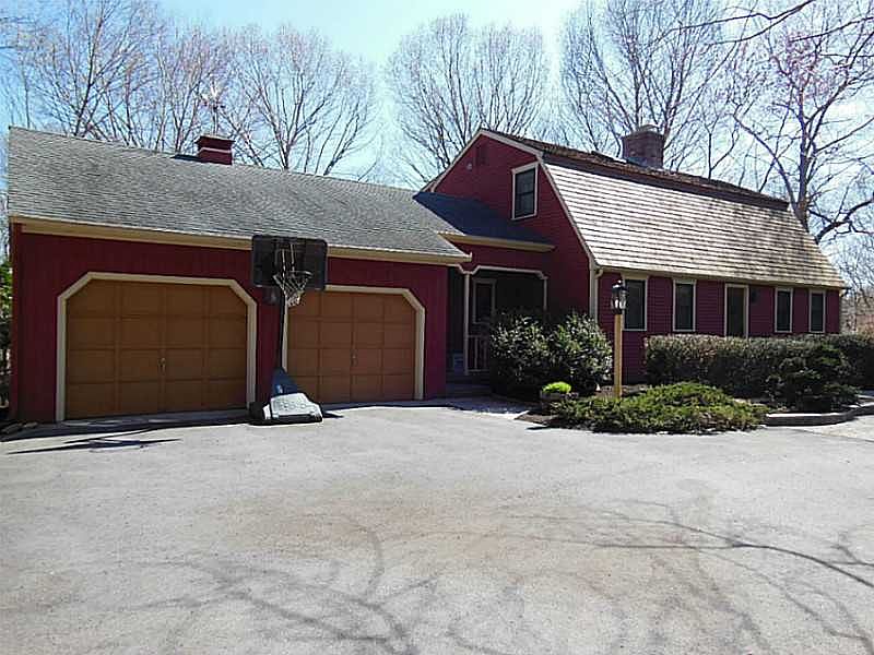 2nd image of 20 Huling Ln