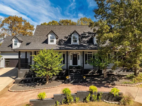 203 Fork River Rd, Sherwood, AR 72120