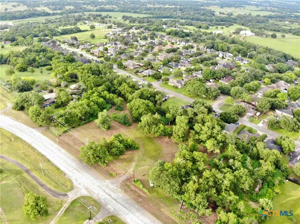 2774 N Park St, Brenham, TX 77833