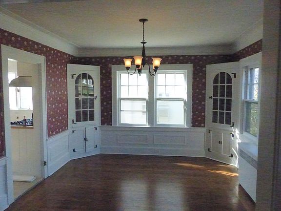 Formal Dining Room 12x13