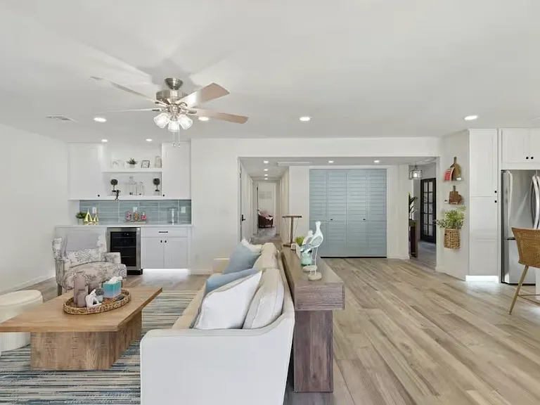 5412 E Tierra Buena Ln — Photo 5
