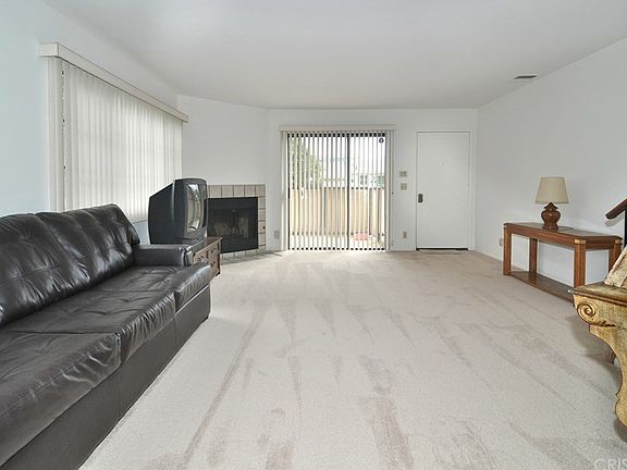3rd image of 7051 Peach Ave Unit 1