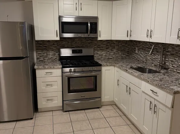 (undisclosed Address), Merrick, NY 11566