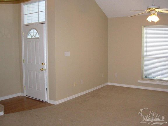 5th image of 3216 Fernwood Dr