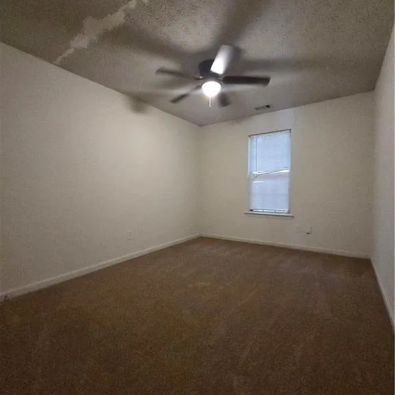 975 Windwood Ct — Photo 11