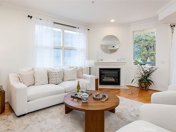 4th image of 2716 Honolulu Ave APT 110