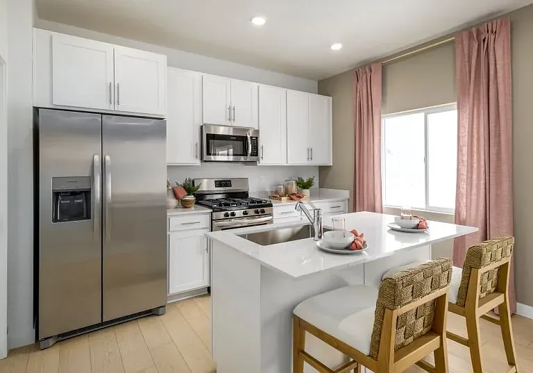 1508 W Charmer Ln — Photo 13