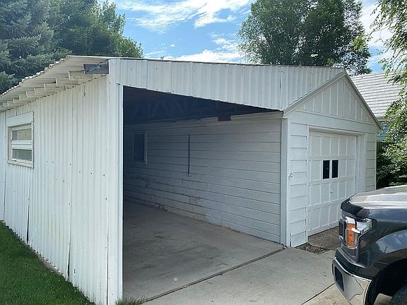 Garage and carport
