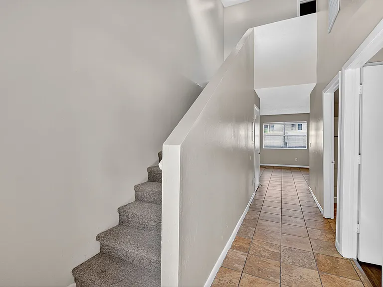 Terrace at Naples Townhomes — Photo 40