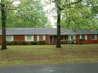 1003 Hickory St, Crossett, AR 71635