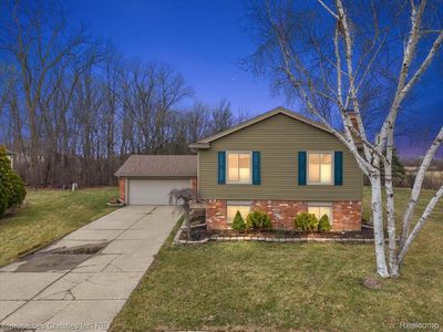 42610 Beechwood Dr, Canton, MI, 48188