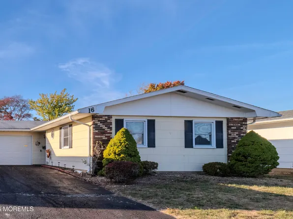 16 Lamb Road, Brick, NJ 08724