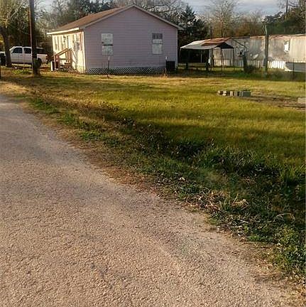 4th image of 22520 Leon St