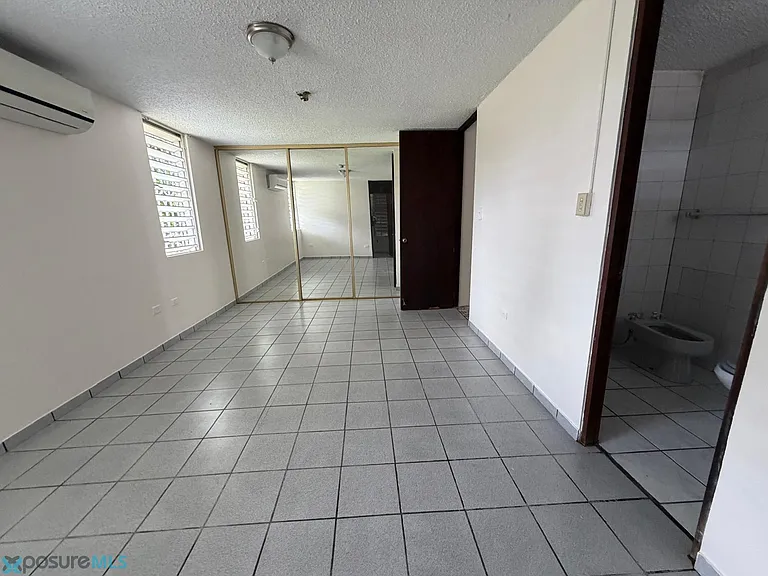 F23-1 Urb. Jardines De Ponce Calle Cundeamor Ponce #1 — Photo 9