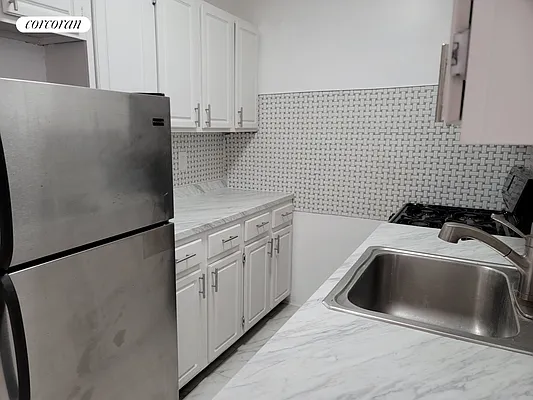 Rented by Corcoran | media 21