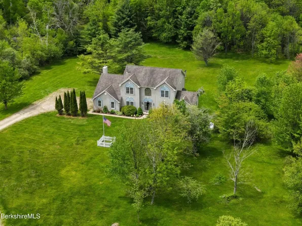867 Notch Rd, Cheshire, MA 01225