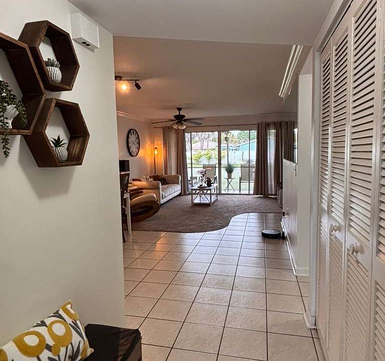 1st image of 4900 Biscayne Dr APT 6