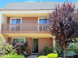 1033 Fontana Dr, Alameda, CA 94502