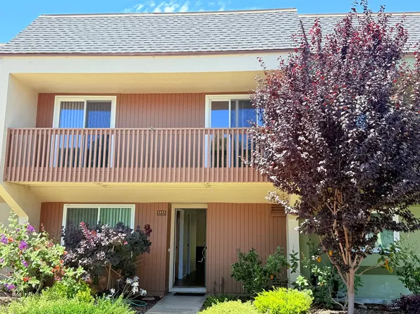 1033 Fontana Dr, Alameda, CA 94502