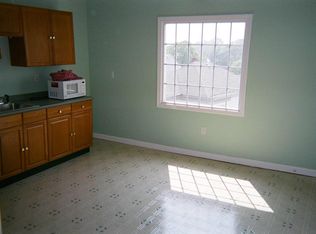 184 Mount Vernon St, Lowell, MA 01854