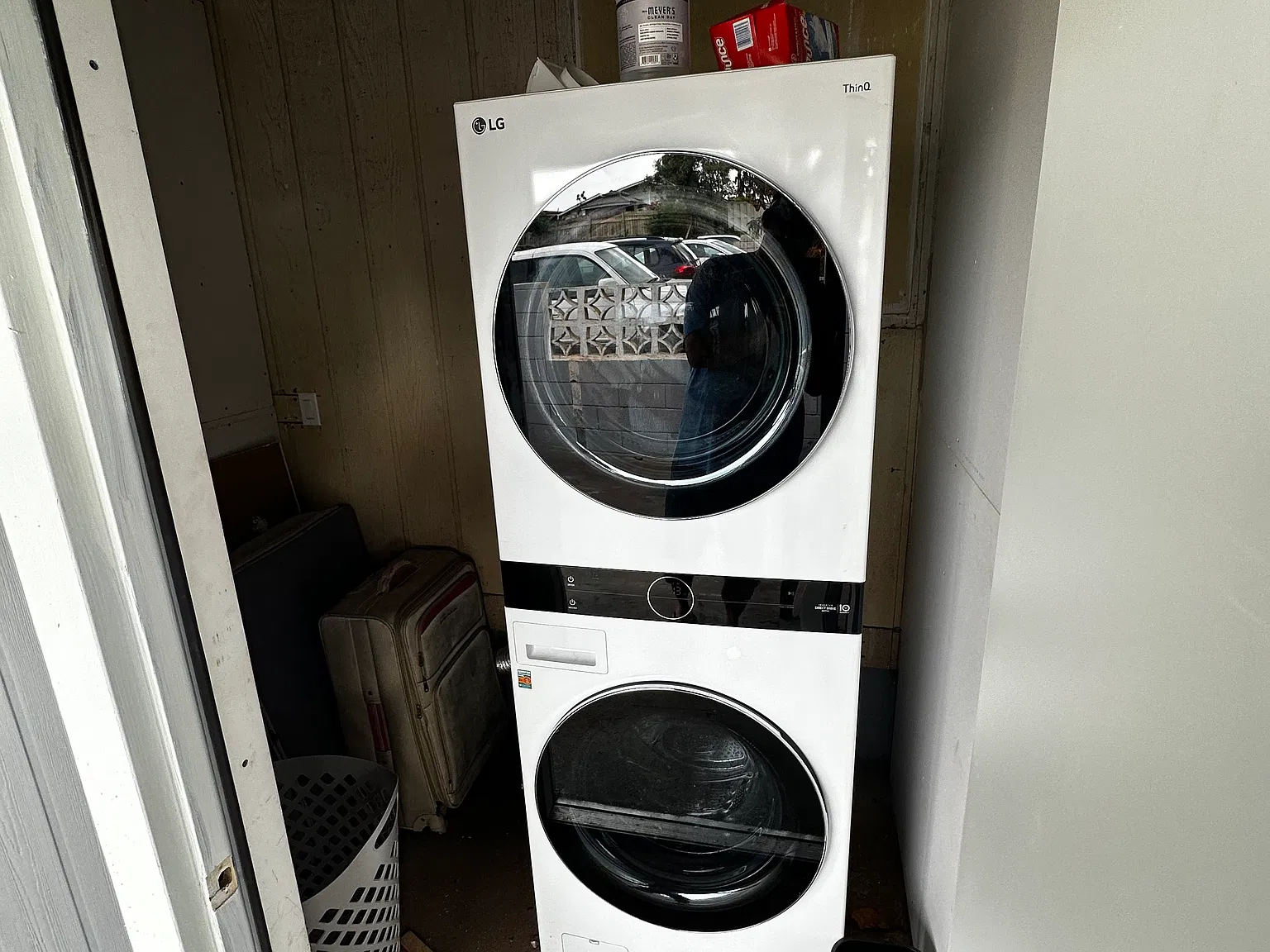 2 bed, 650 sqft, $3,200 — Photo 3