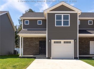 37 Jordon Dr, Winfield, WV 25213