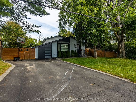 2nd image of 912 Vistula Dr