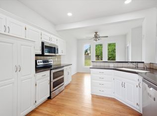 14874 S Summit St, Olathe, KS 66062