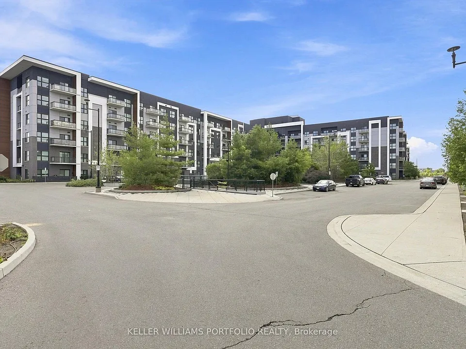 128 Grovewood Cmn #312