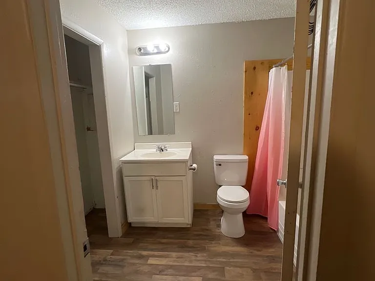1004 County Road 3771 — Photo 8