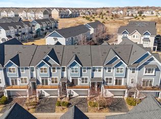 15621 Echo Ridge Rd, Apple Valley, MN 55124