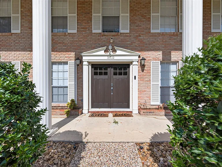 3602 Blue Cypress Dr — Photo 7