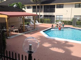 2977 Riverside Dr #202, Pompano Beach, FL 33065